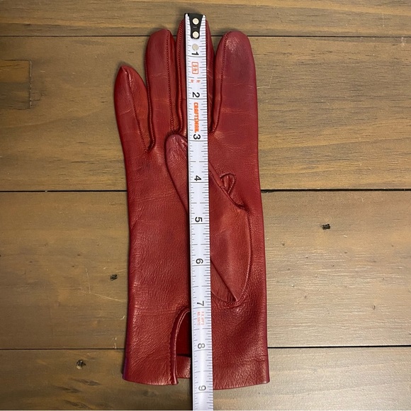 Vintage Super Soft Leather Red Gloves Slit Wrist Designer Classic Timeless - Picture 13 of 13